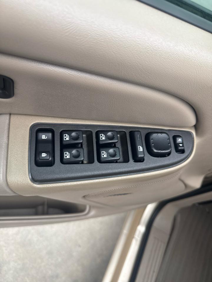 Chevrolet Silverado 1500 Crew Cab 143.5" WB 2WD LT2 2006