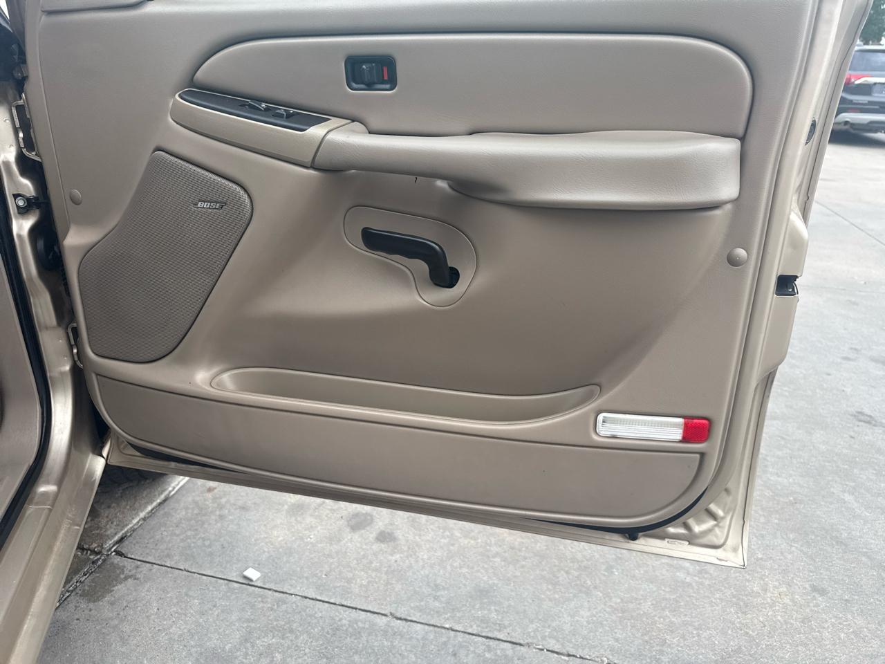 Chevrolet Silverado 1500 Crew Cab 143.5" WB 2WD LT2 2006