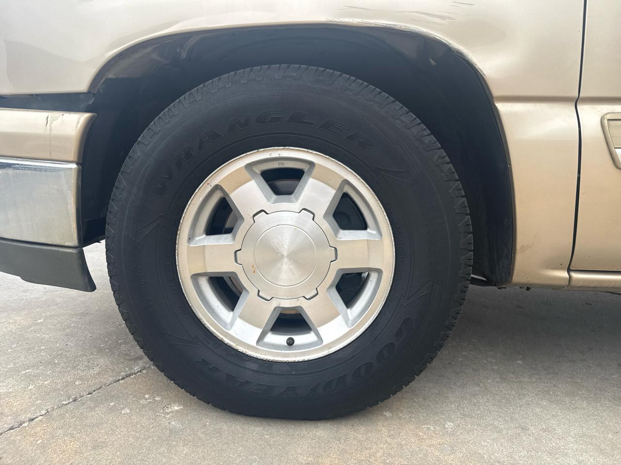 Chevrolet Silverado 1500 Crew Cab 143.5" WB 2WD LT2 2006