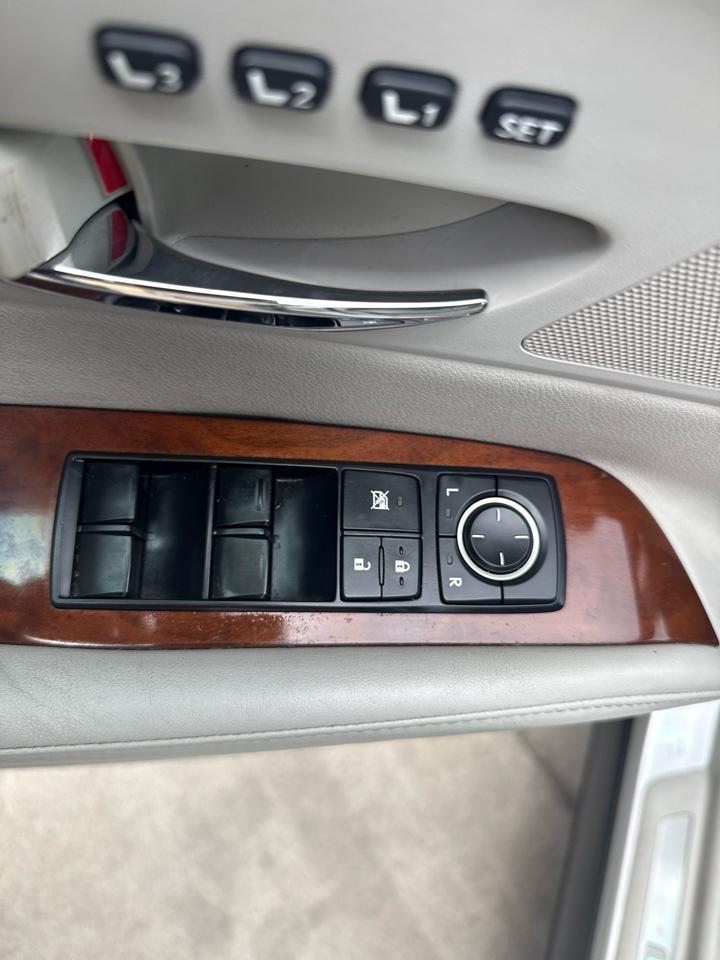 Lexus RX 350 FWD 4dr 2011