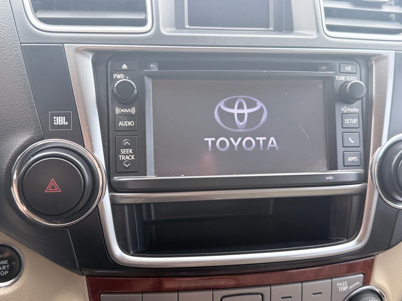 Toyota Highlander FWD 4dr V6 Limited (Natl) 2013