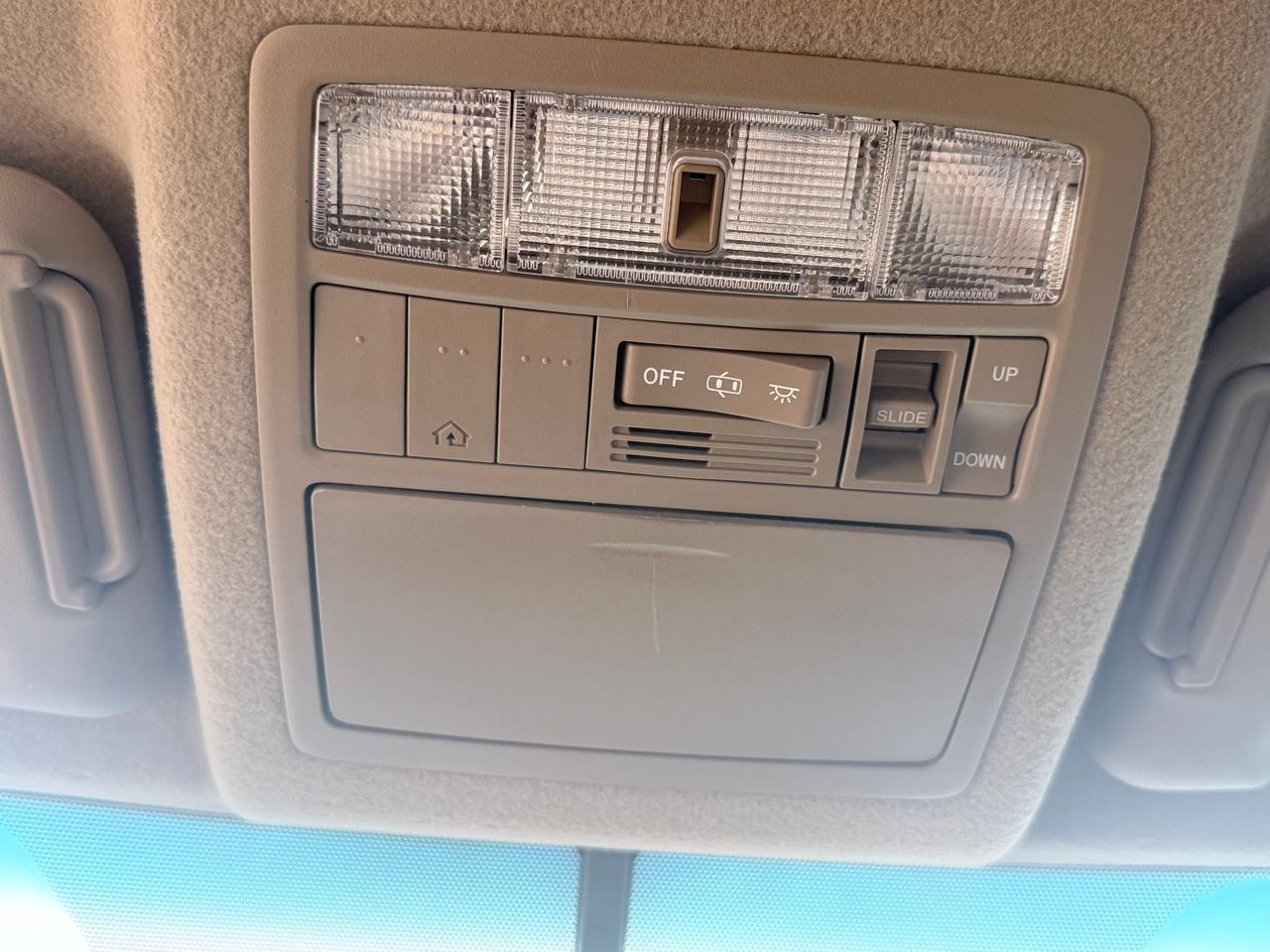 Toyota Highlander FWD 4dr V6 Limited (Natl) 2013