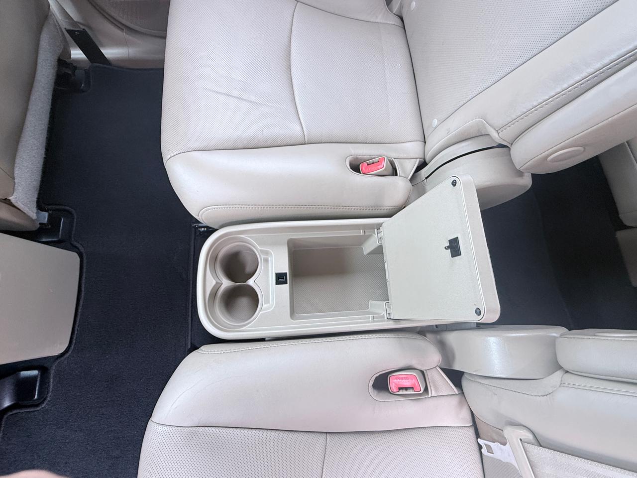 Toyota Highlander FWD 4dr V6 Limited (Natl) 2013