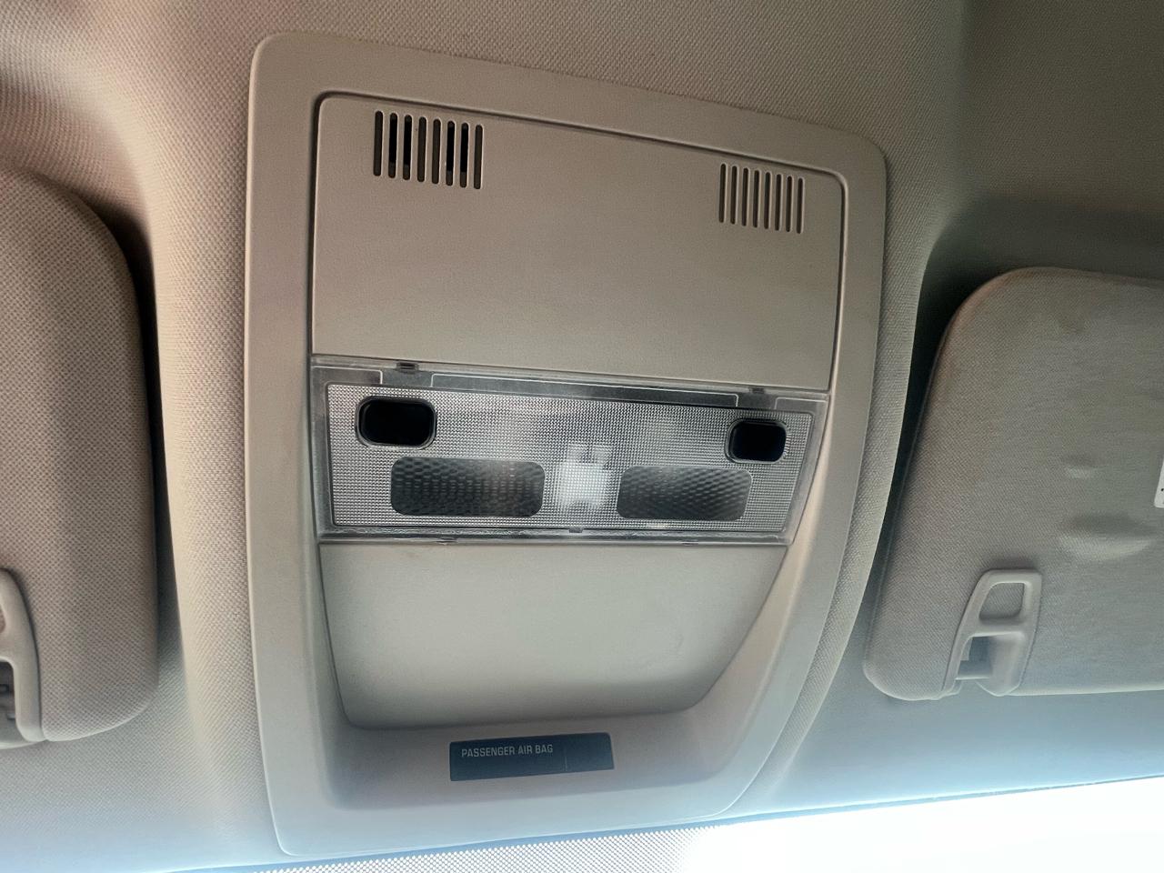 Chevrolet Silverado 1500 4WD Reg Cab 119.0" Work Truck 2010