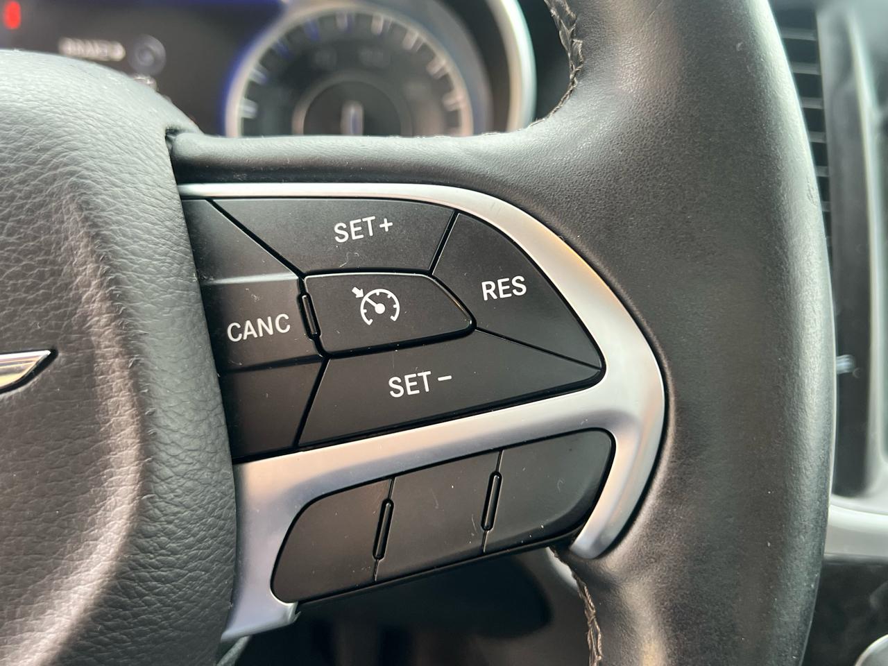 Chrysler 300 4dr Sdn 300C AWD 2016