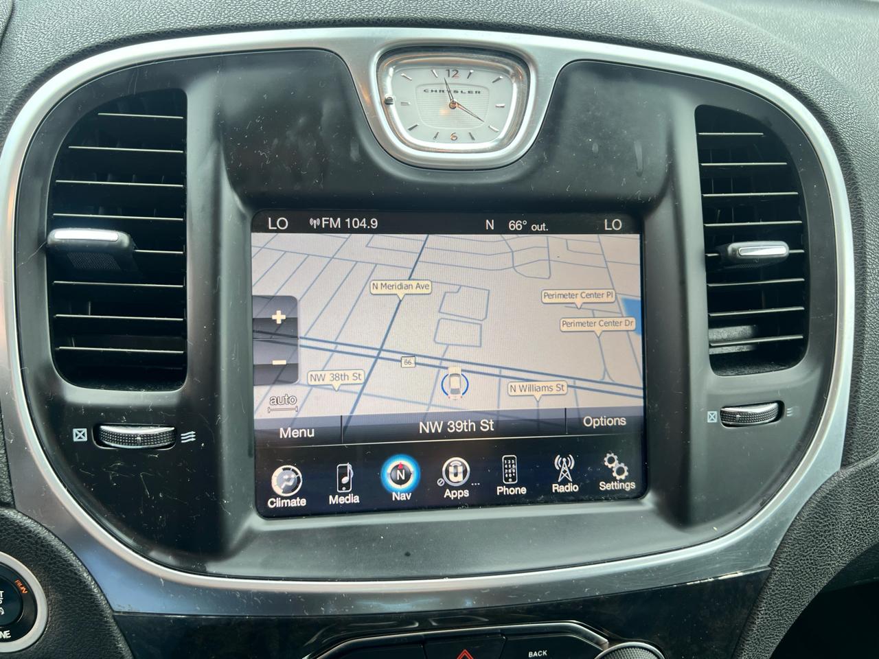 Chrysler 300 4dr Sdn 300C AWD 2016