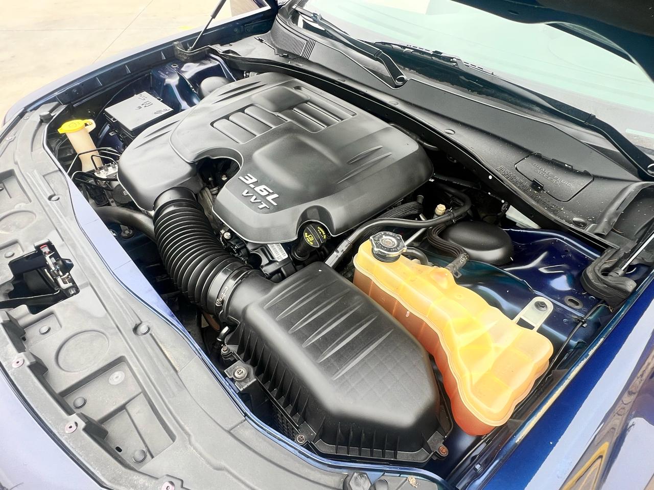 Chrysler 300 4dr Sdn 300C AWD 2016