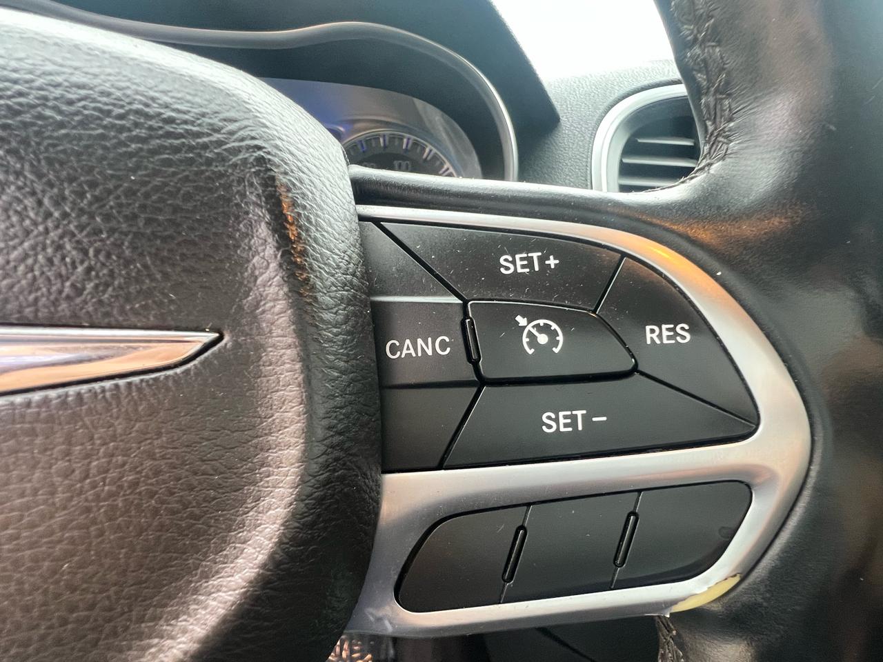 Chrysler 300 300C RWD 2017