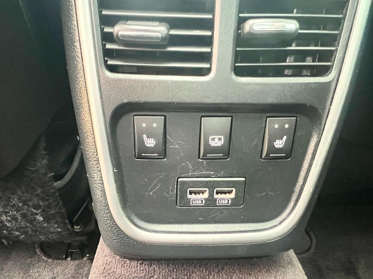 Chrysler 300 300C RWD 2017