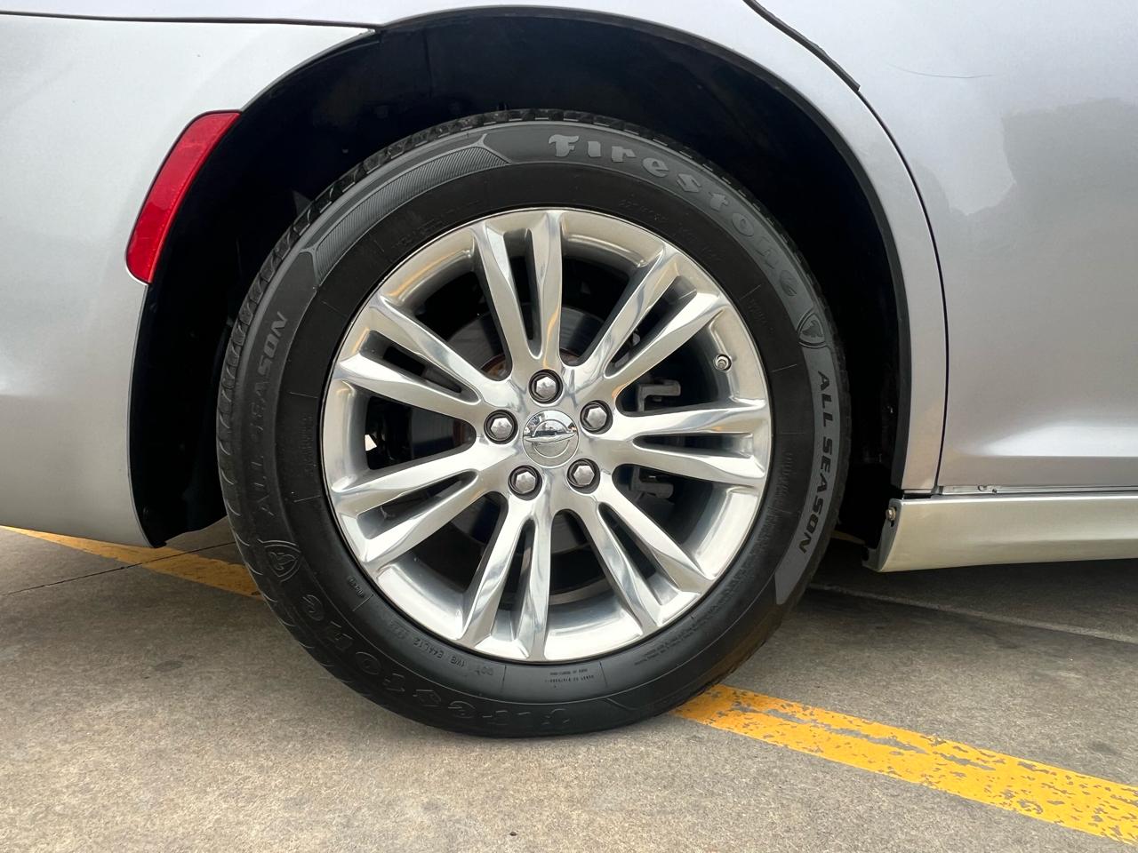 Chrysler 300 300C RWD 2017