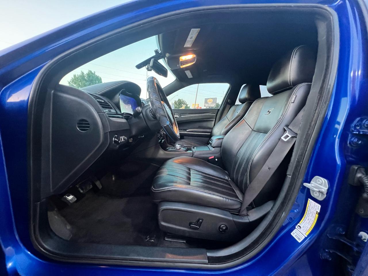 Chrysler 300 300S AWD 2019