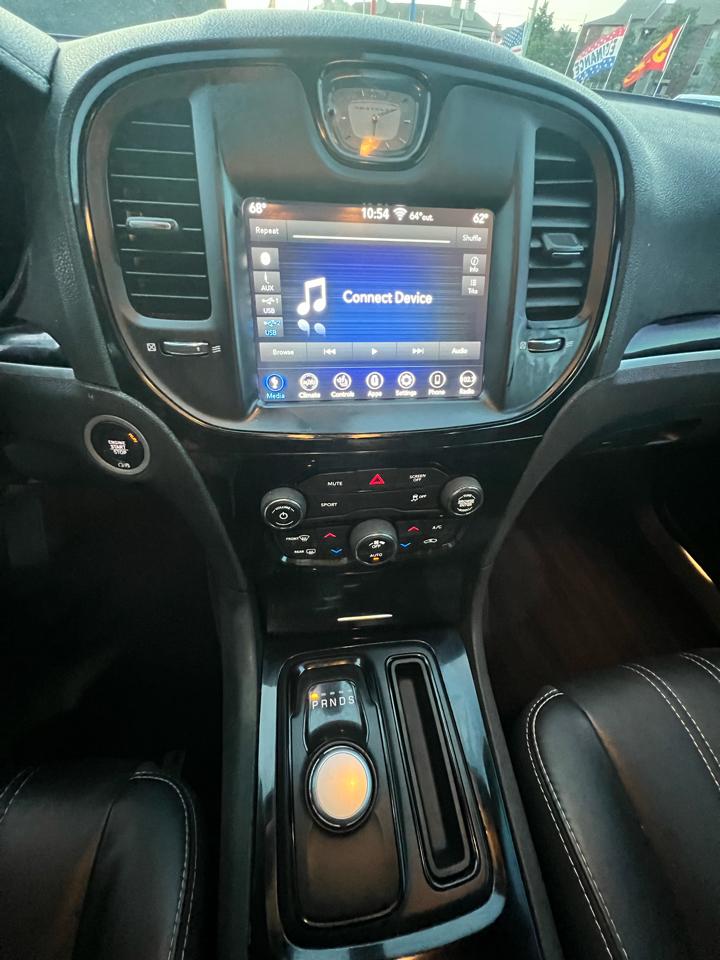 Chrysler 300 300S AWD 2019