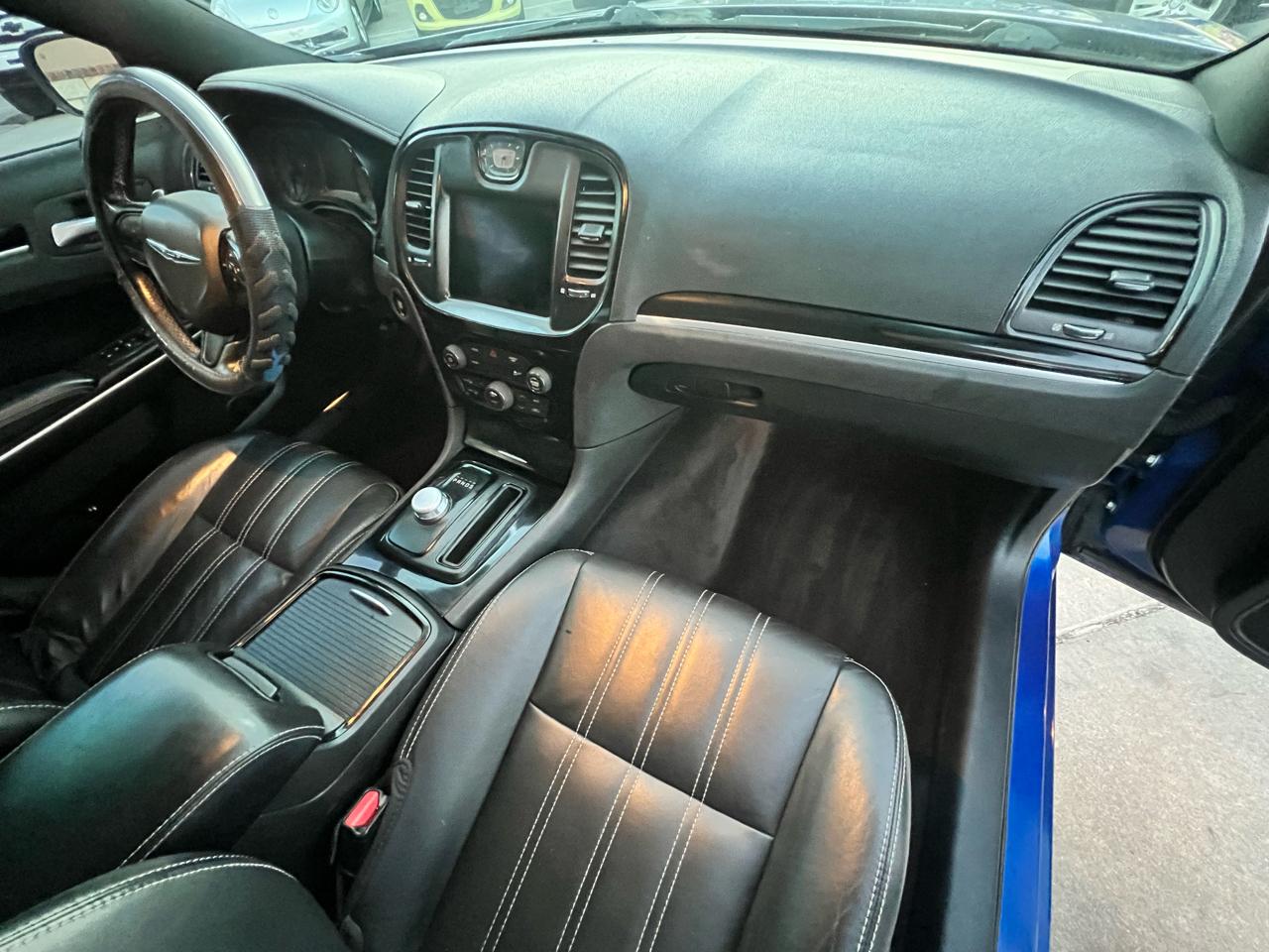 Chrysler 300 300S AWD 2019
