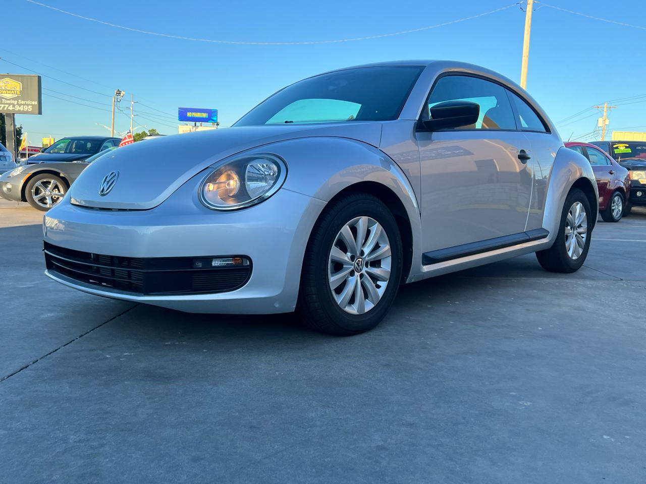 Volkswagen Beetle Coupe 2dr Auto 2.5L PZEV 2013