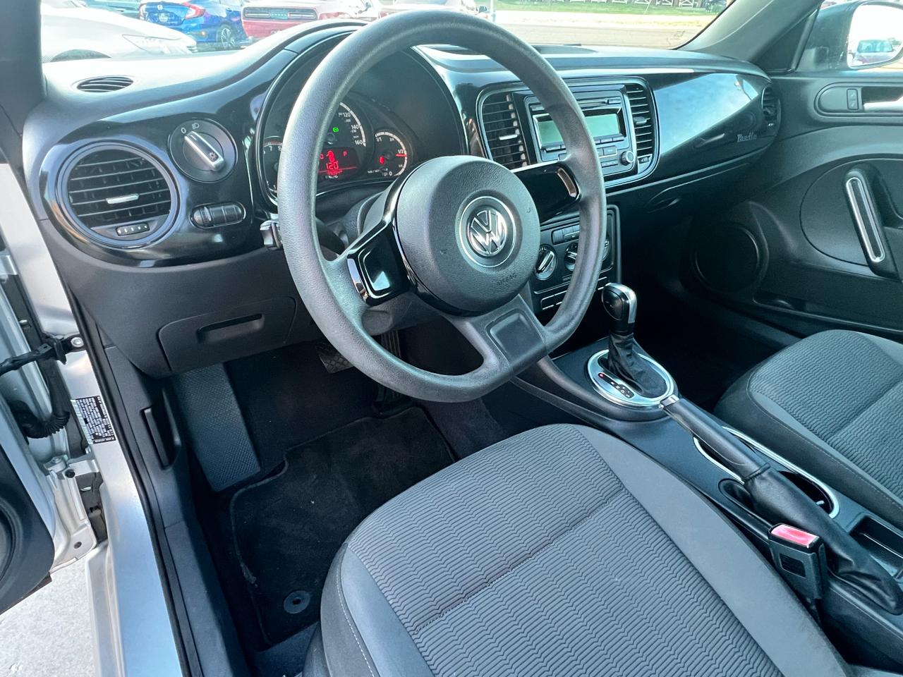 Volkswagen Beetle Coupe 2dr Auto 2.5L PZEV 2013