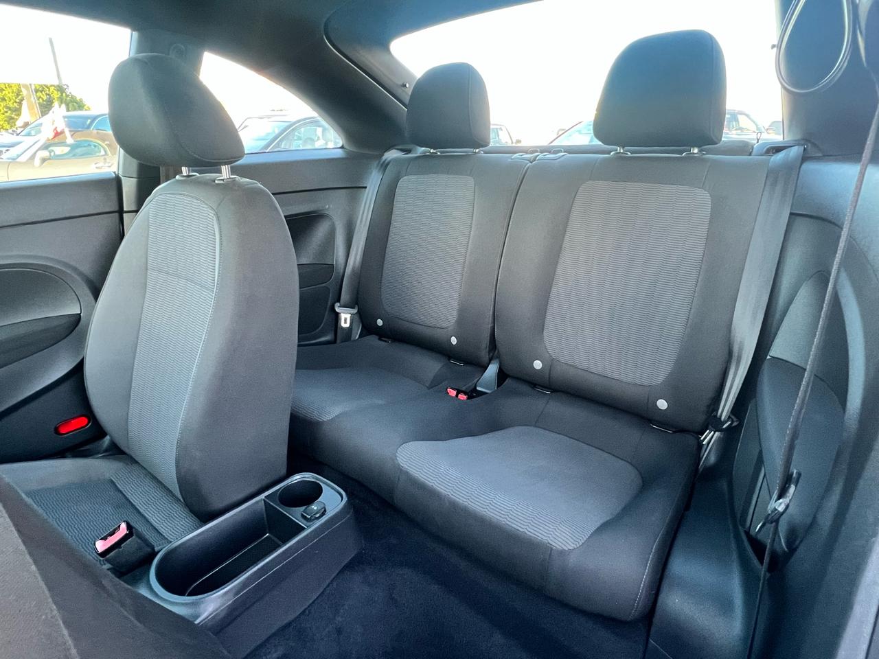 Volkswagen Beetle Coupe 2dr Auto 2.5L PZEV 2013
