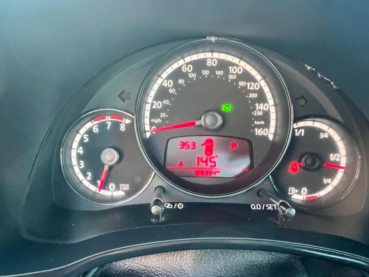 Volkswagen Beetle Coupe 2dr Auto 2.5L PZEV 2013