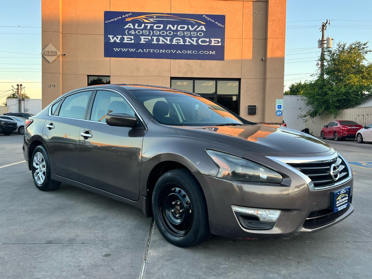 Nissan Altima 4dr Sdn I4 2.5 S 2015