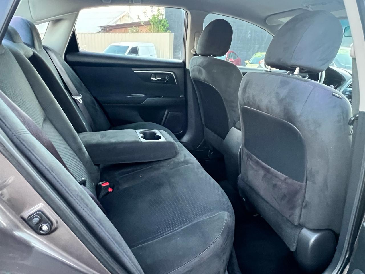 Nissan Altima 4dr Sdn I4 2.5 S 2015