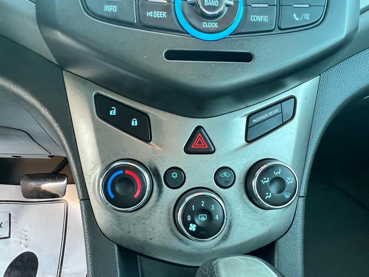Chevrolet Sonic 4dr Sdn Auto LT 2014