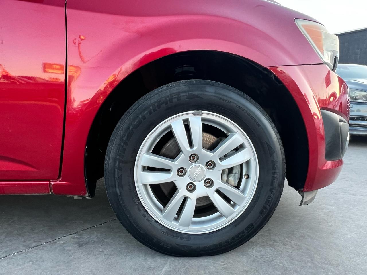 Chevrolet Sonic 4dr Sdn Auto LT 2014