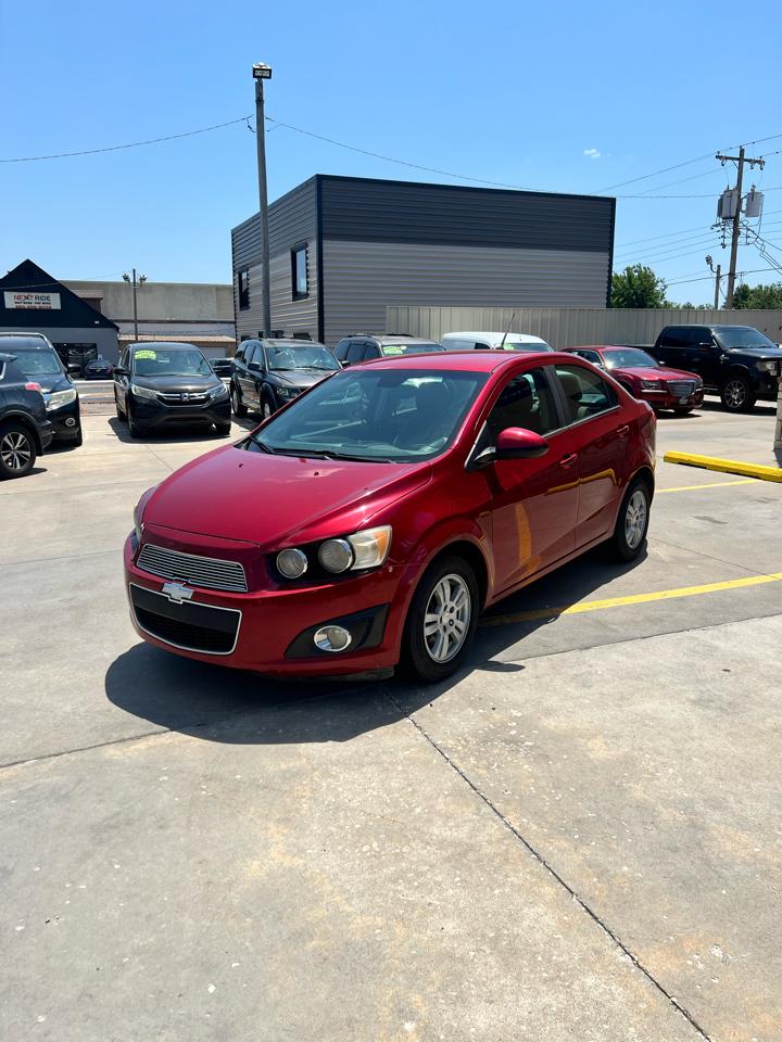 Chevrolet Sonic 4dr Sdn Auto LT 2014