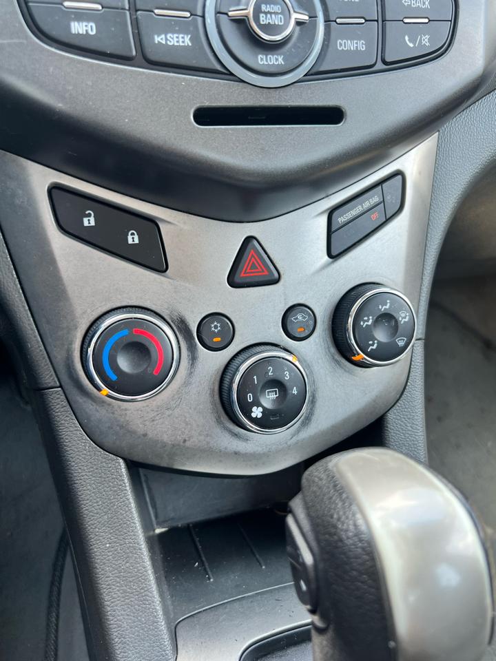Chevrolet Sonic 4dr Sdn Auto LT 2014