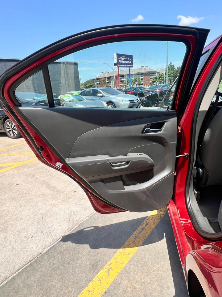 Chevrolet Sonic 4dr Sdn Auto LT 2014