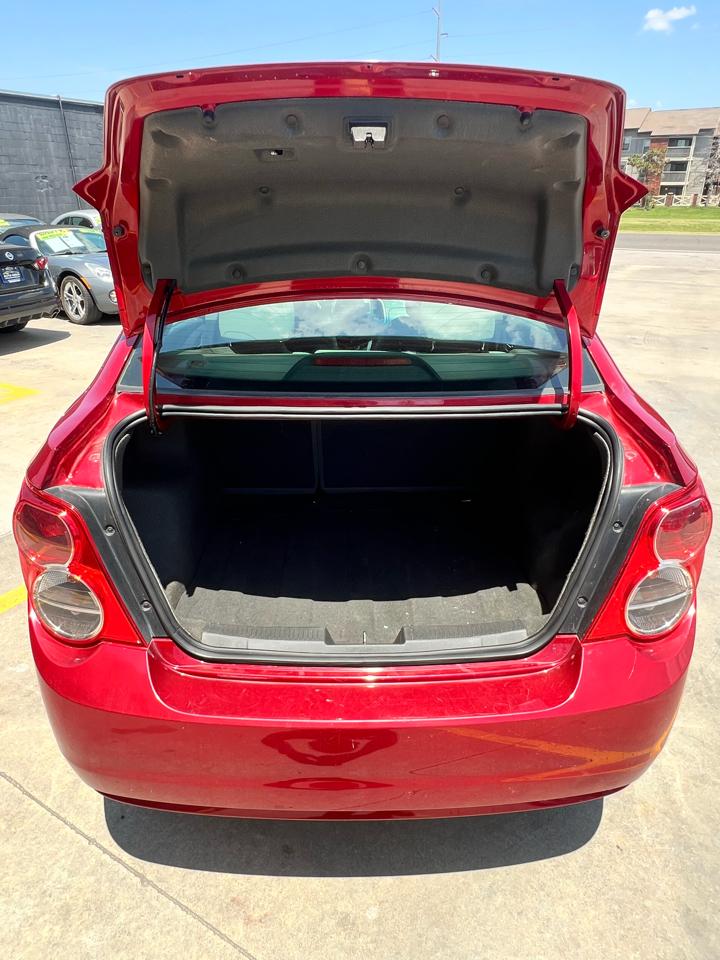 Chevrolet Sonic 4dr Sdn Auto LT 2014