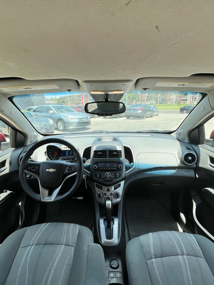 Chevrolet Sonic 4dr Sdn Auto LT 2014