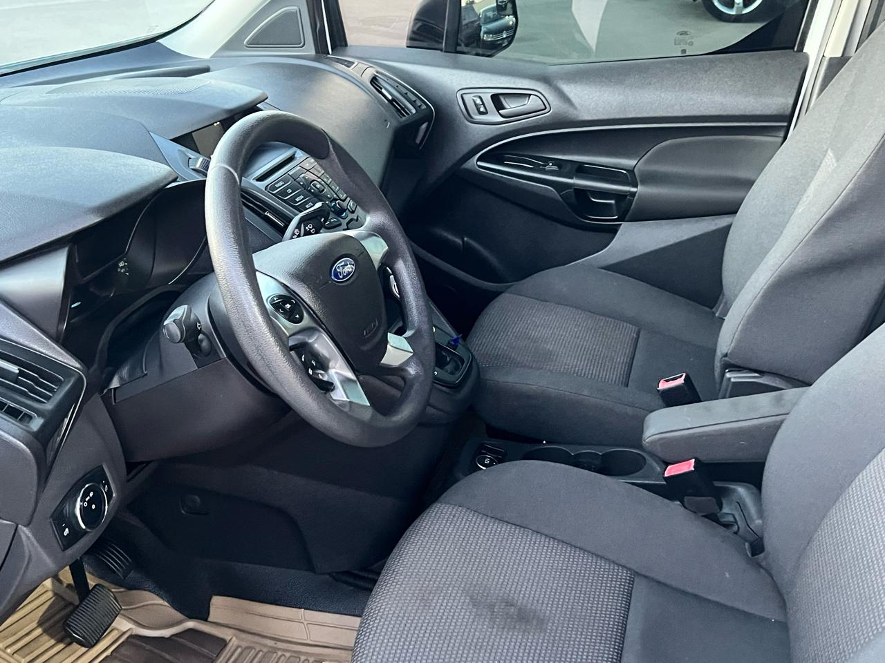 Ford Transit Connect Van XL LWB w/Rear Symmetrical Doors 2018