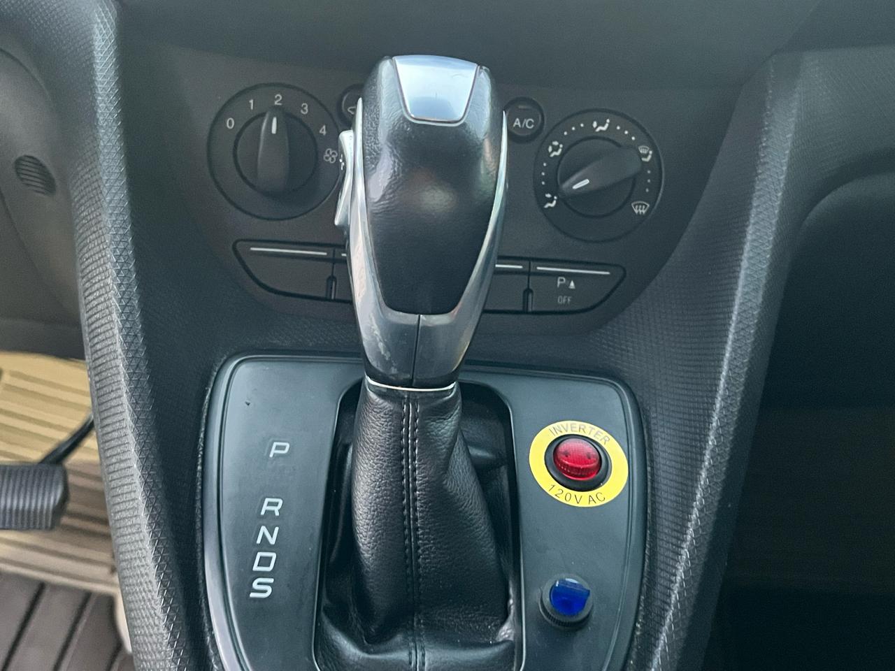 Ford Transit Connect Van XL LWB w/Rear Symmetrical Doors 2018