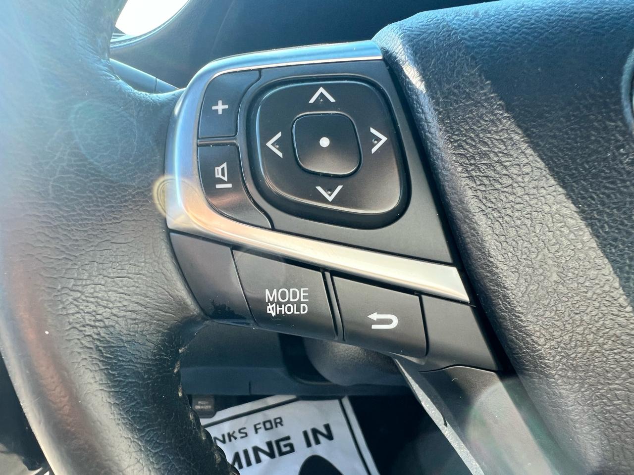 Toyota Camry 4dr Sdn V6 Auto XSE (Natl) 2015