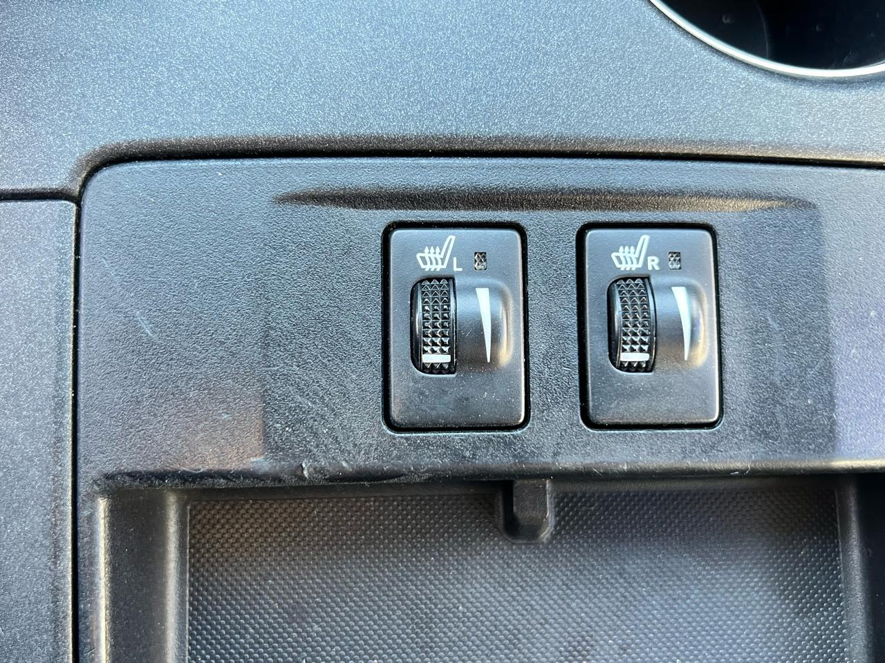 Toyota Camry 4dr Sdn V6 Auto XSE (Natl) 2015
