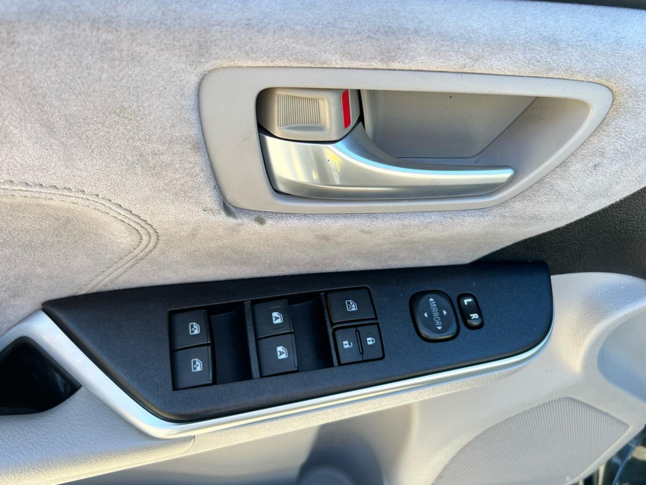 Toyota Camry 4dr Sdn V6 Auto XSE (Natl) 2015