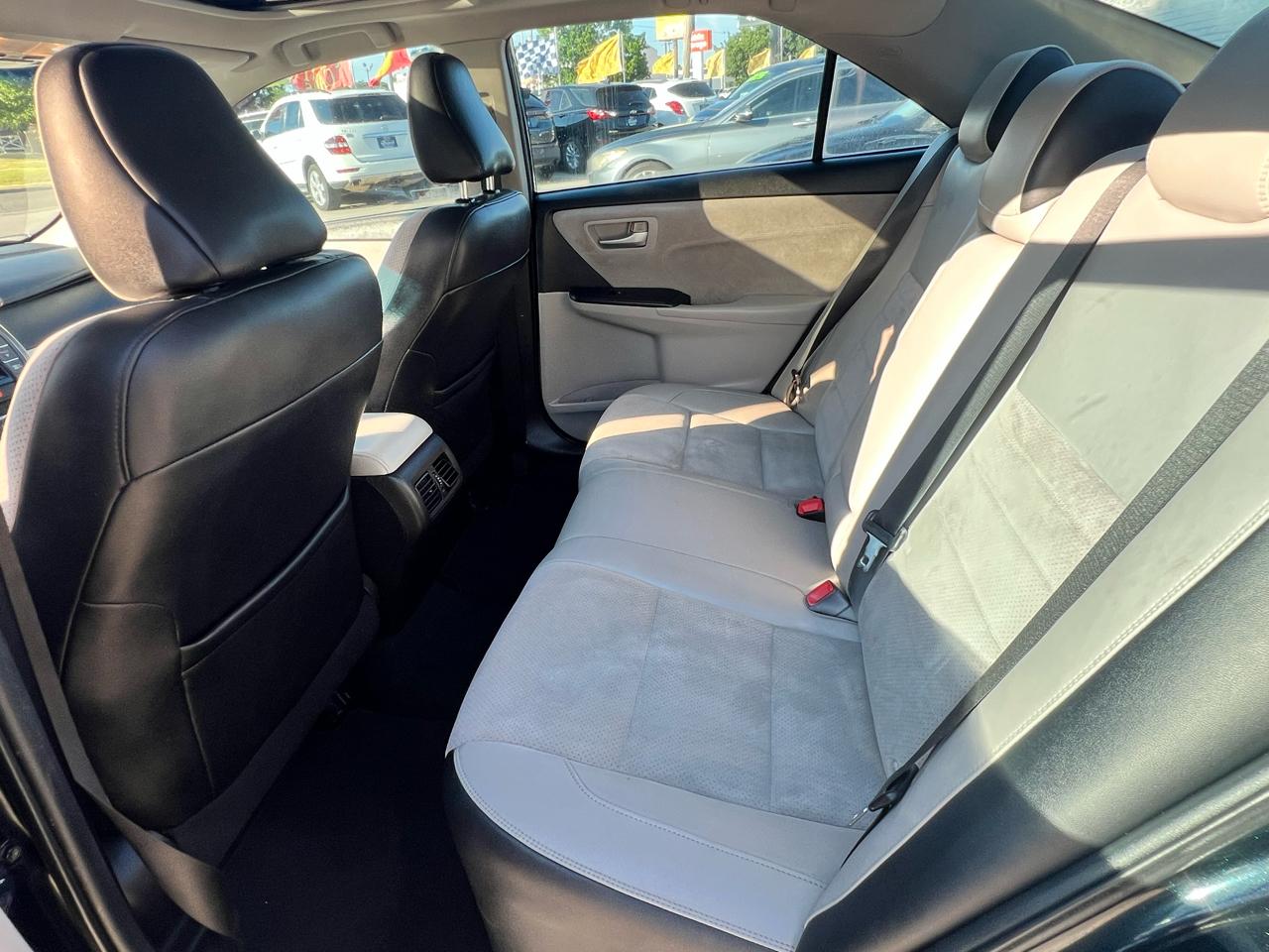 Toyota Camry 4dr Sdn V6 Auto XSE (Natl) 2015