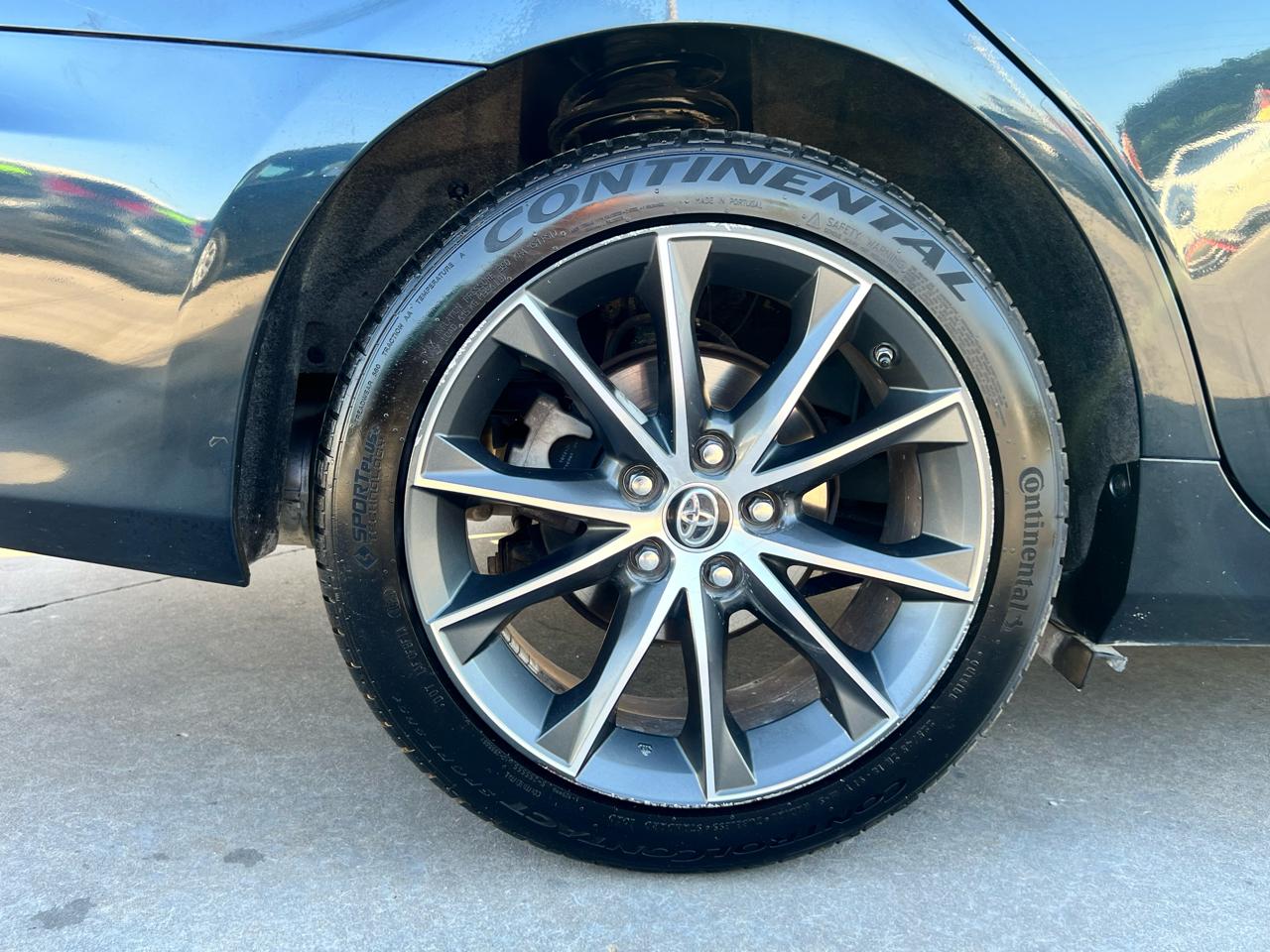 Toyota Camry 4dr Sdn V6 Auto XSE (Natl) 2015