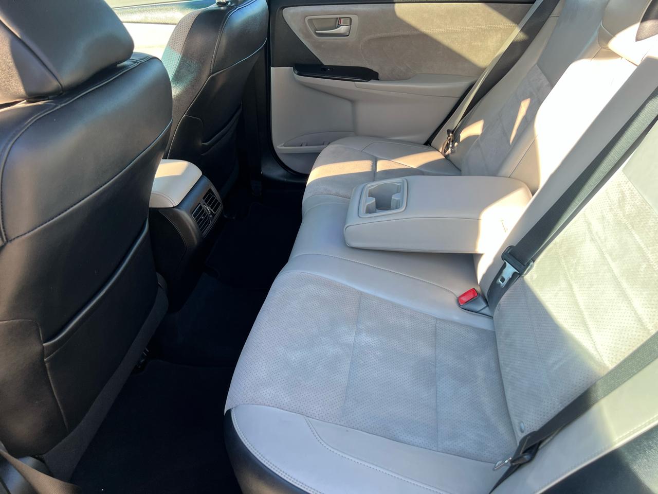 Toyota Camry 4dr Sdn V6 Auto XSE (Natl) 2015