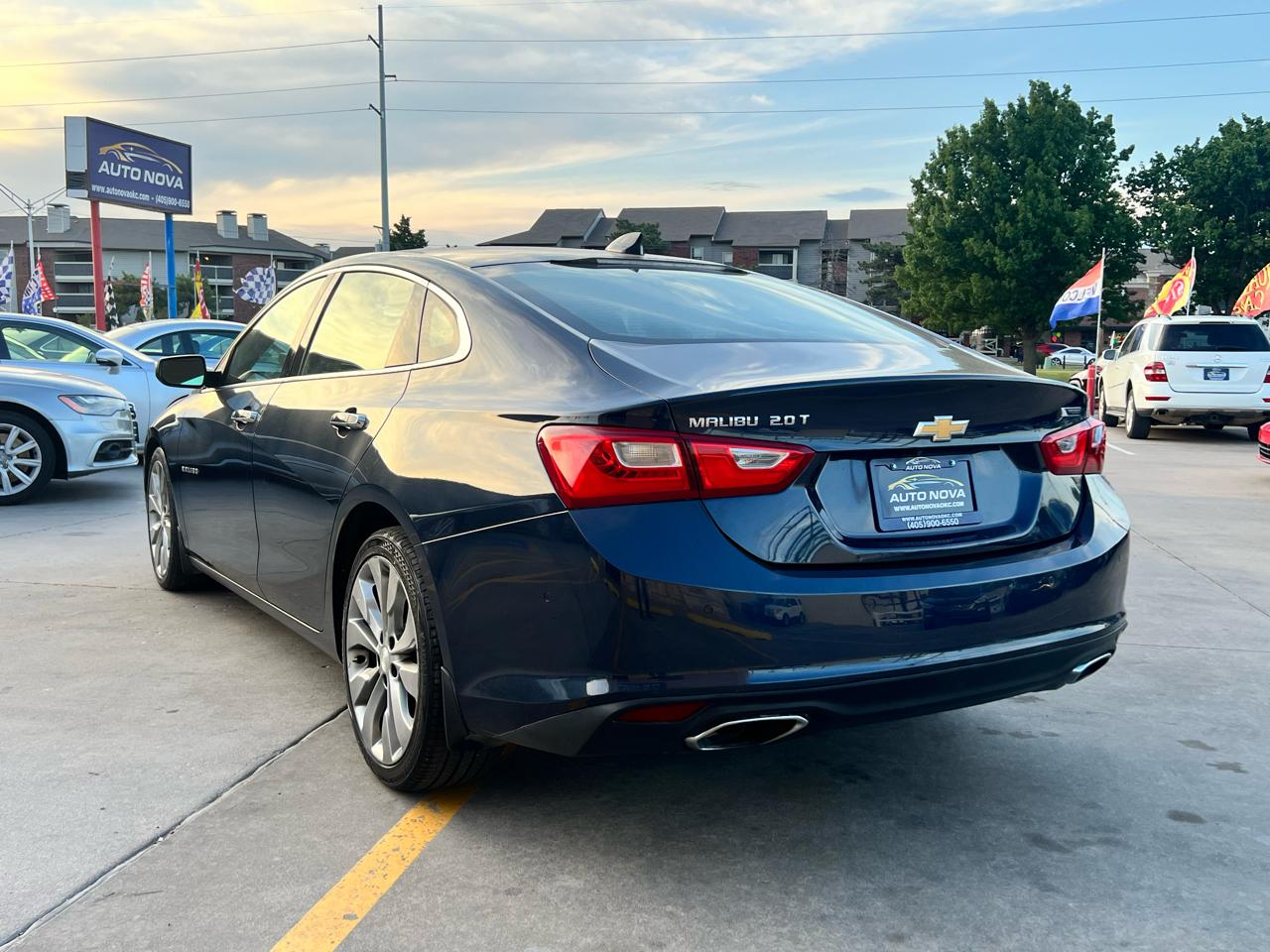 Chevrolet Malibu 4dr Sdn Premier w/2LZ 2017