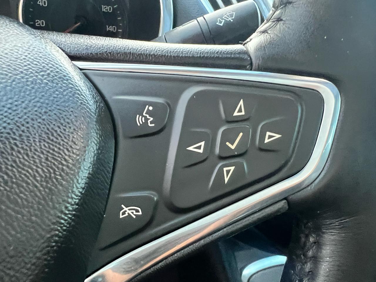 Chevrolet Malibu 4dr Sdn Premier w/2LZ 2017