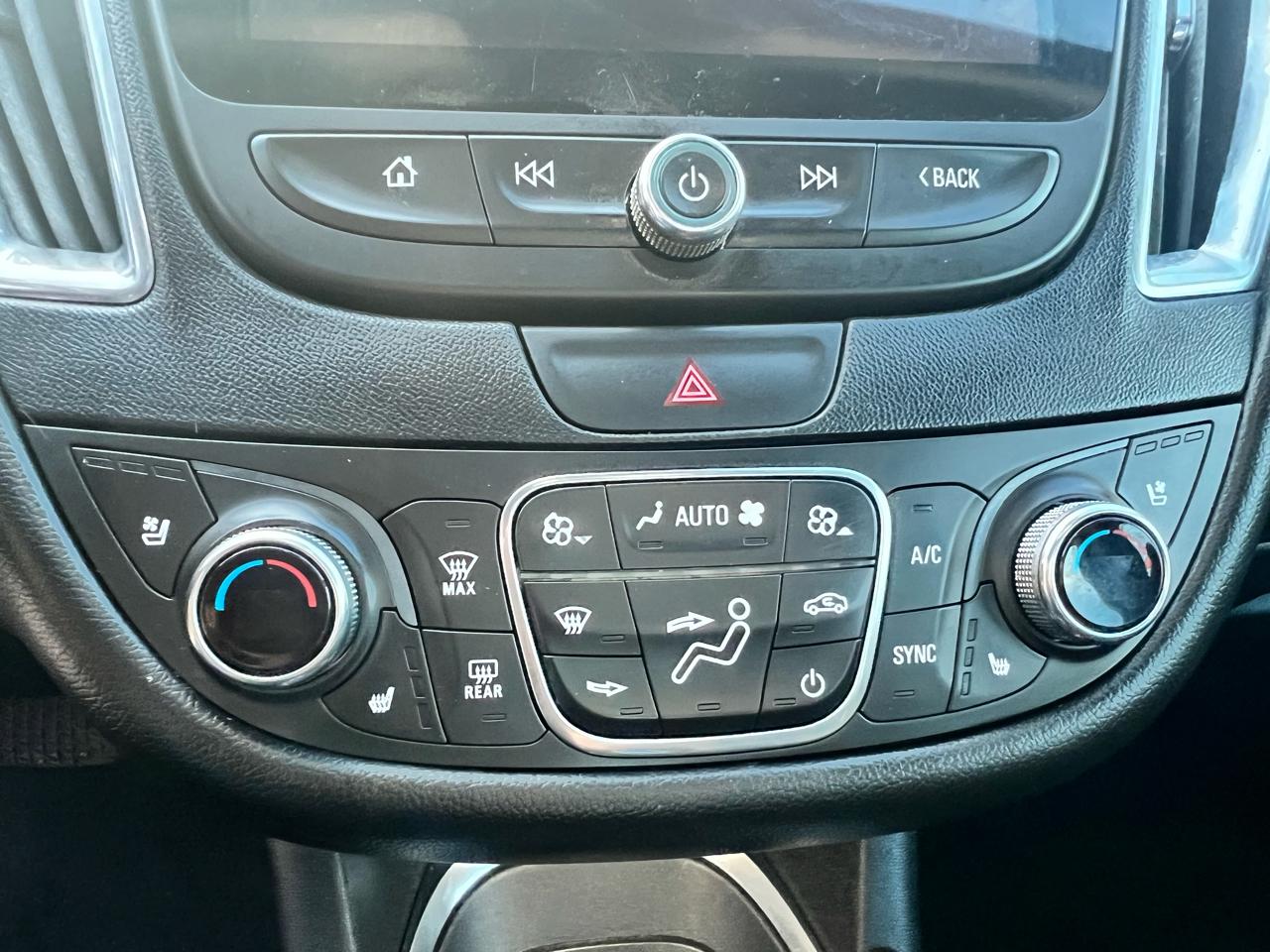 Chevrolet Malibu 4dr Sdn Premier w/2LZ 2017