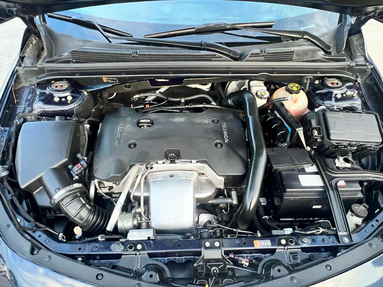 Chevrolet Malibu 4dr Sdn Premier w/2LZ 2017
