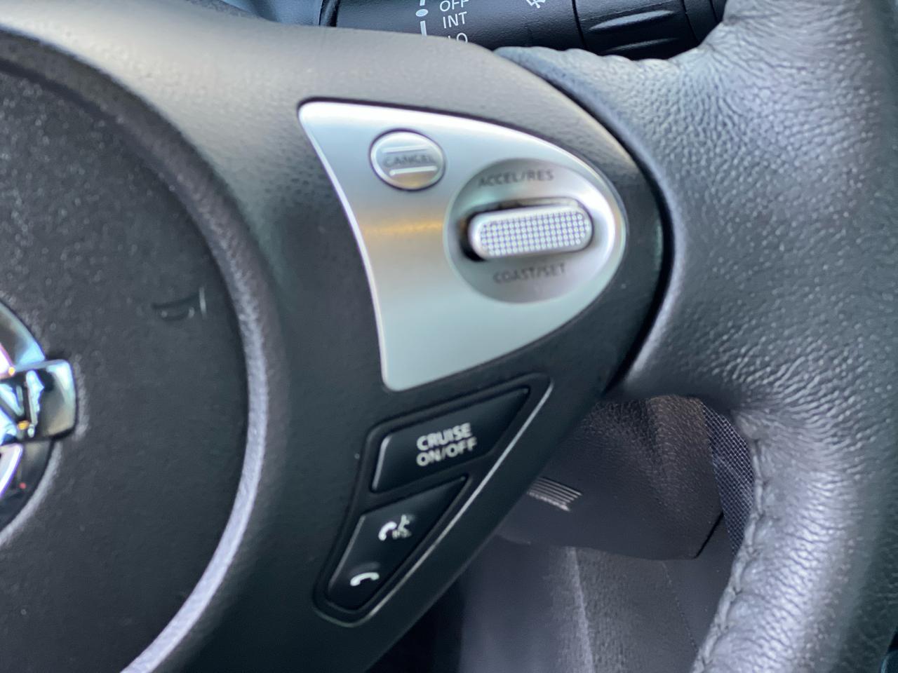 Nissan Sentra SR CVT 2017