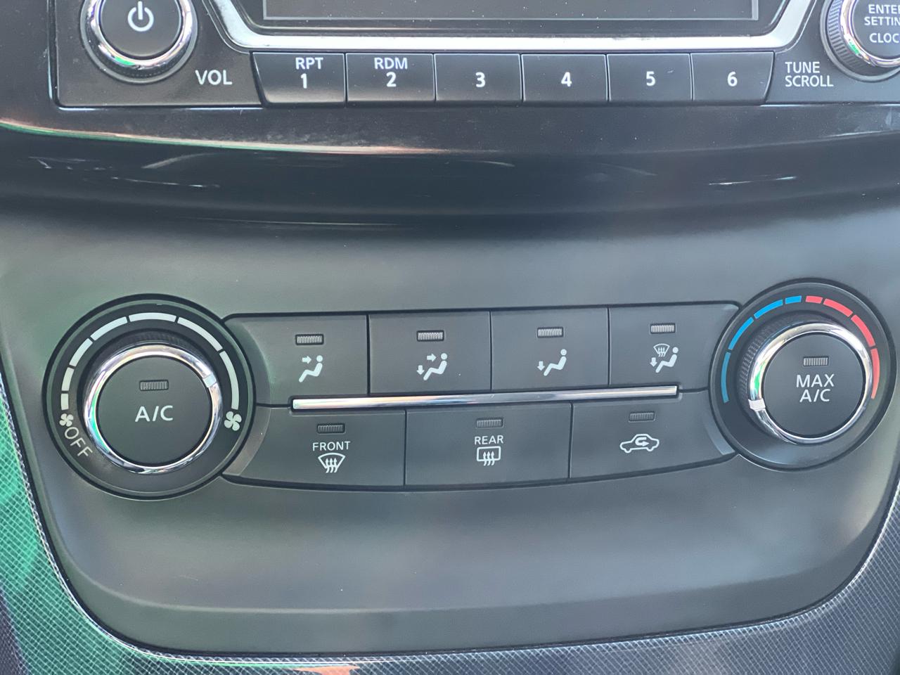 Nissan Sentra SR CVT 2017