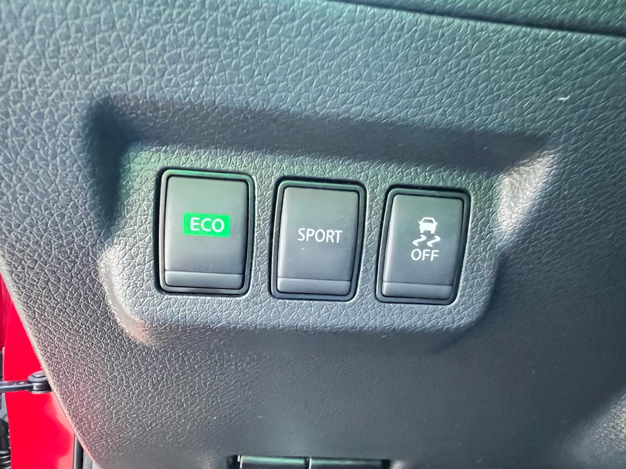 Nissan Sentra SR CVT 2017