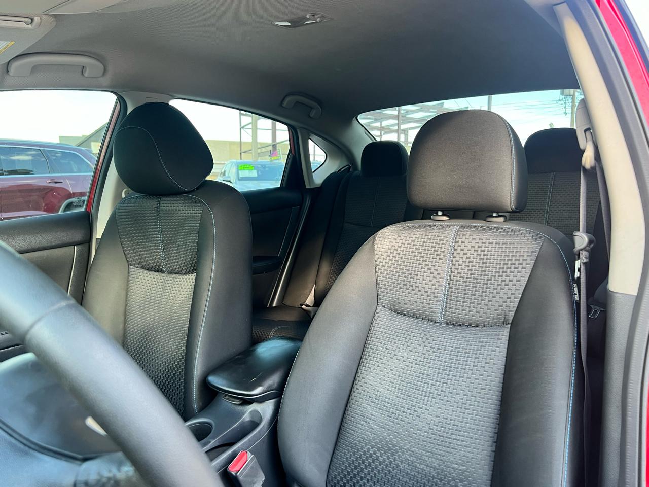 Nissan Sentra SR CVT 2017