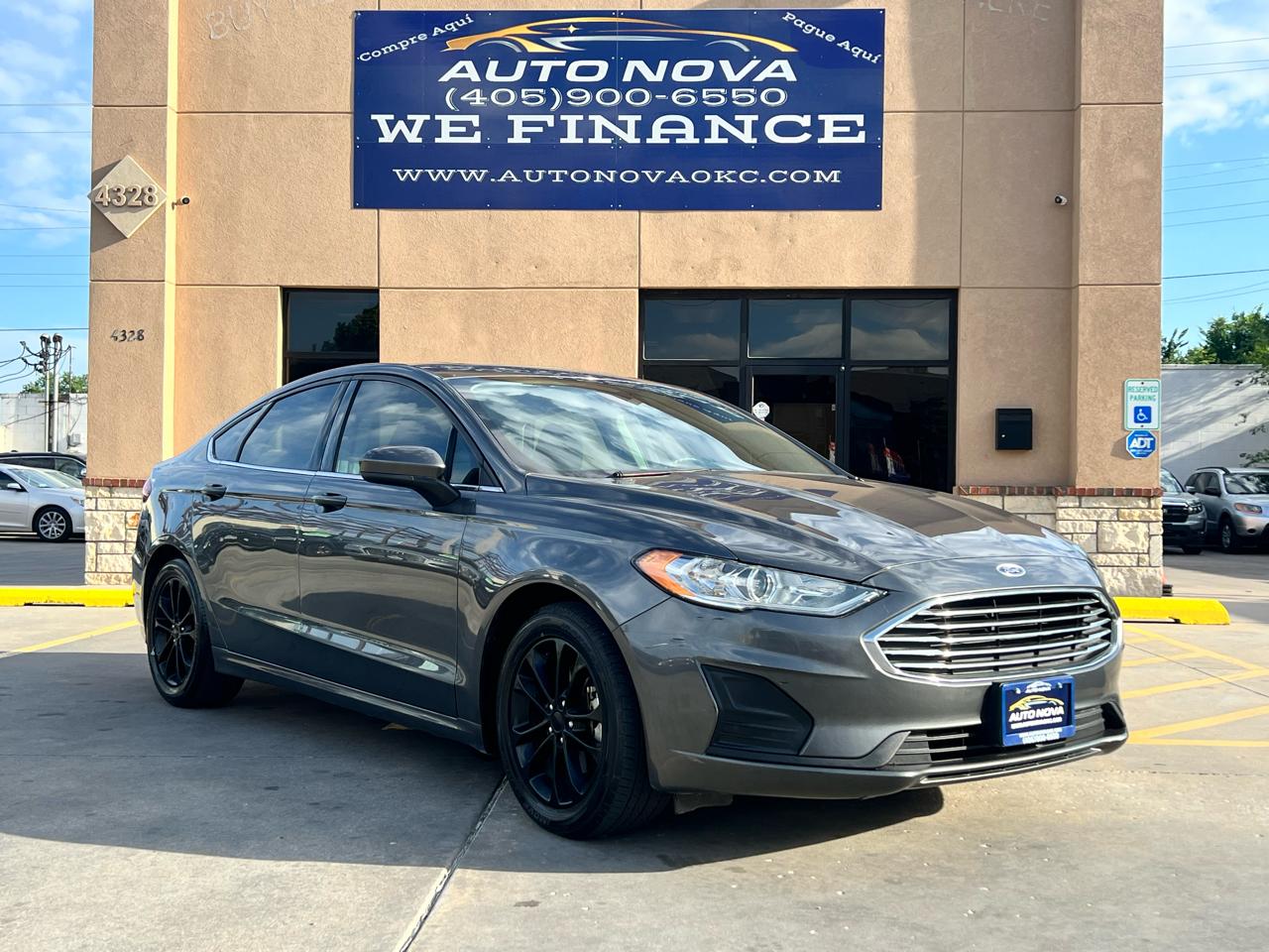 Ford Fusion SE FWD 2020