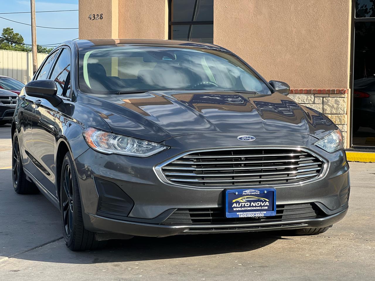 Ford Fusion SE FWD 2020