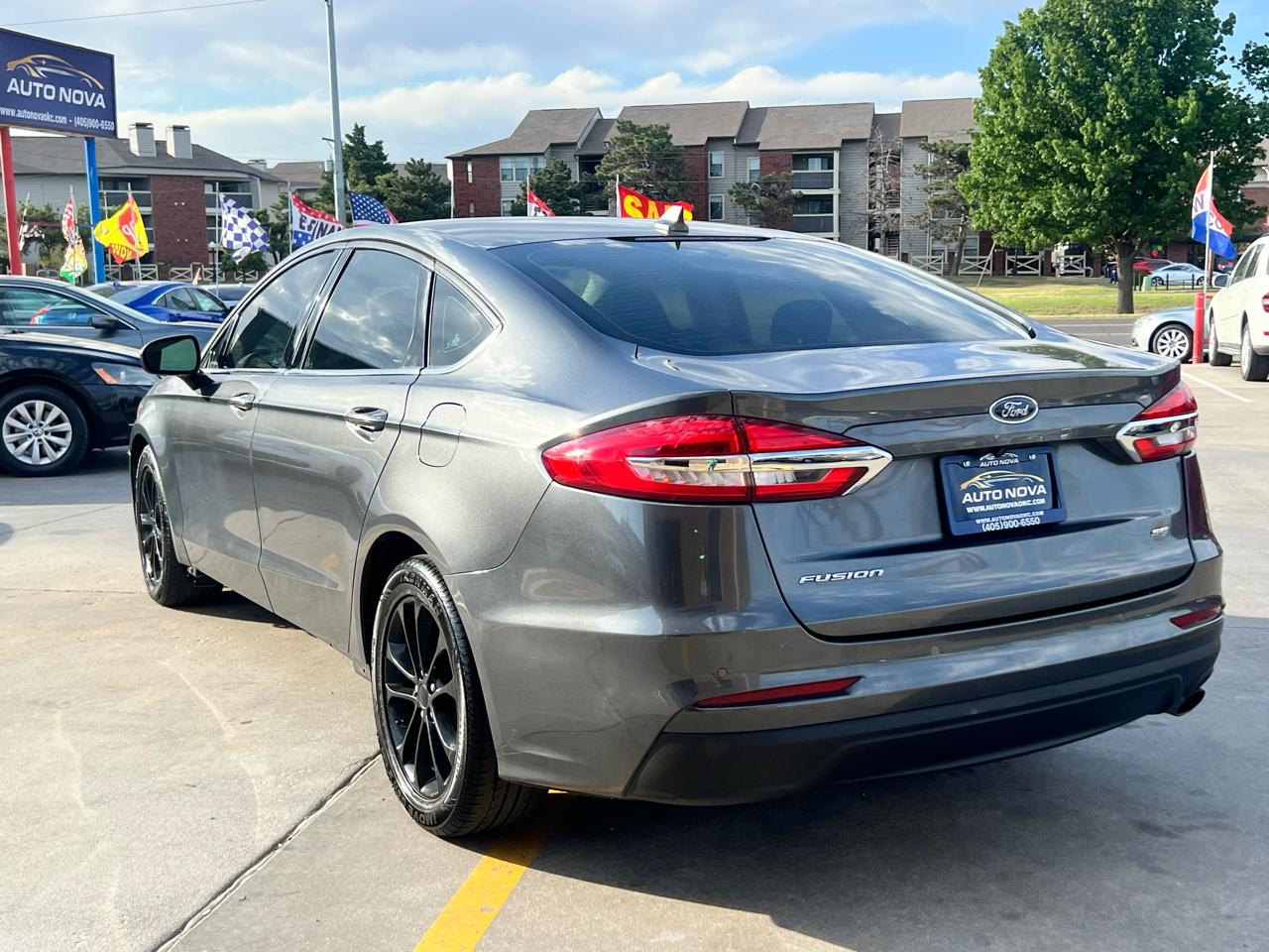 Ford Fusion SE FWD 2020