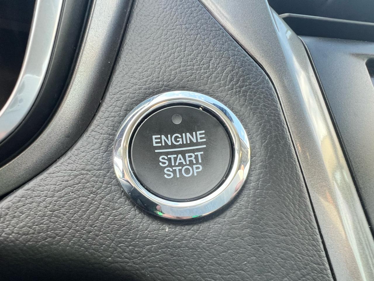 Ford Fusion SE FWD 2020